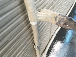 塗装工事の配線の取付と塗装２