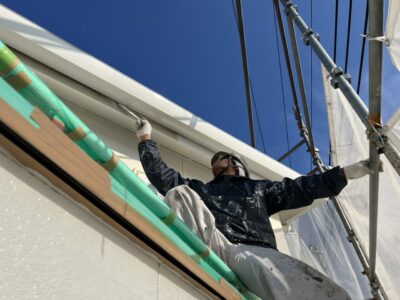 横須賀市 山本 塗装 業者 リフォーム　雨戸　戸袋　物干し　雨どい　エアコン　扉